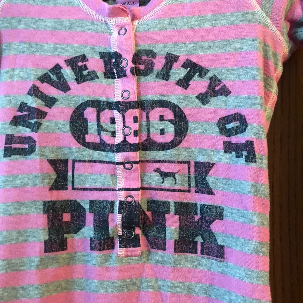 PINK by Victoria’s Secret Top